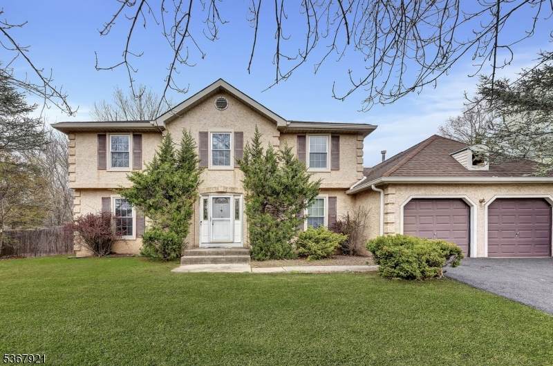 5 Alton Dr - Photo 1