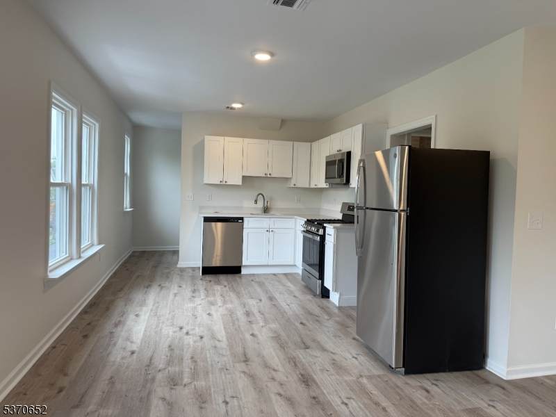 3 Alden Street - Photo 1