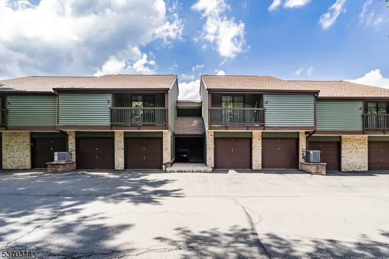 59 Meadowview Dr - Photo 1