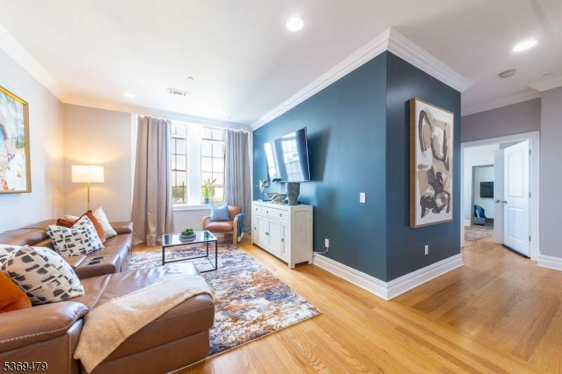 88 Saint Francis St - Photo 1