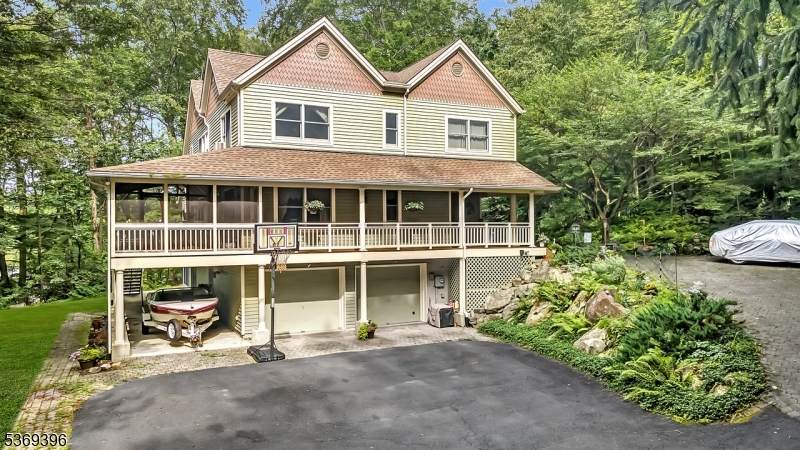 18 Hickory Run Rd - Photo 1