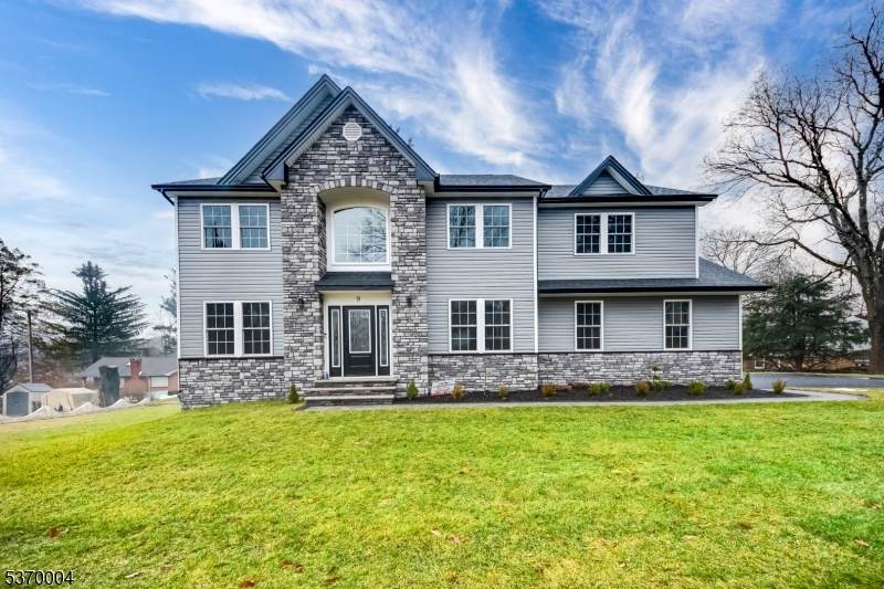 18 Whippoorwill Rd - Photo 1