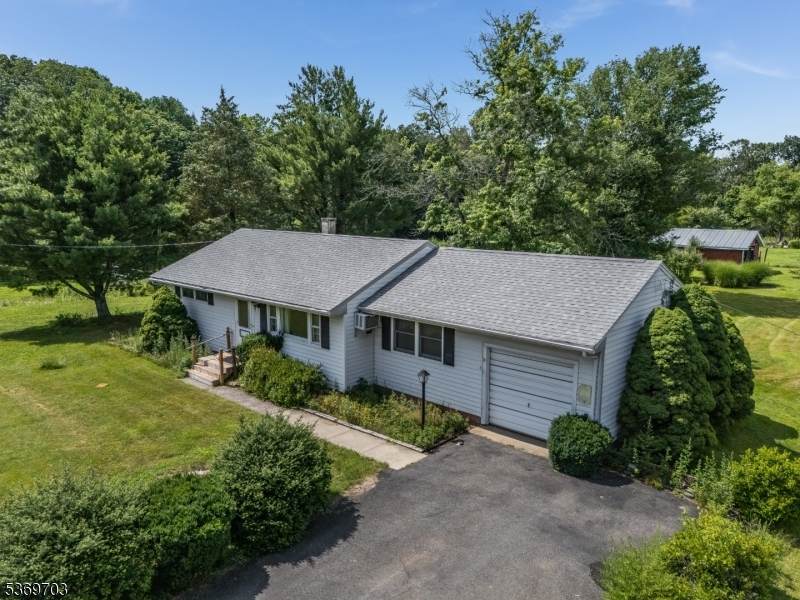 26 Regional Rd - Photo 1