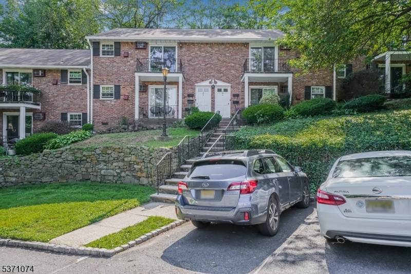 320 South Street - Photo 1