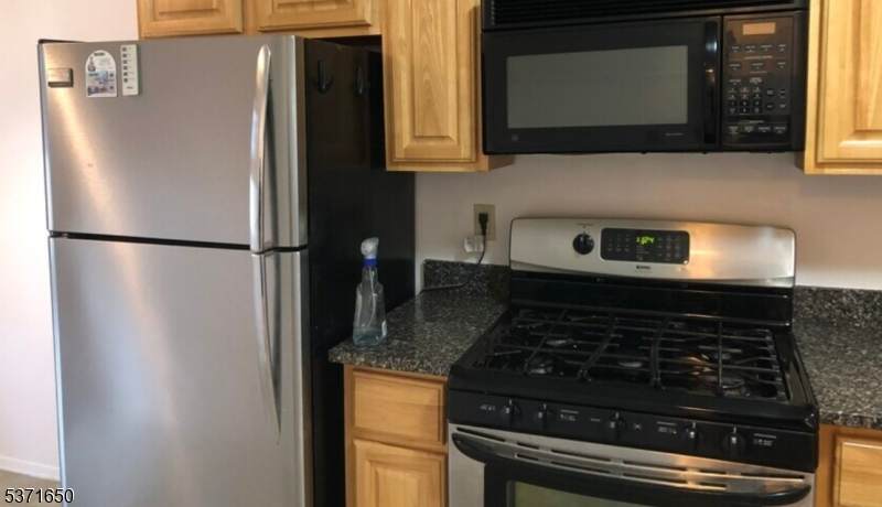 1 Lake Ave - Photo 1