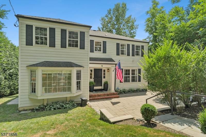 9 Stony Hill Ct - Photo 1
