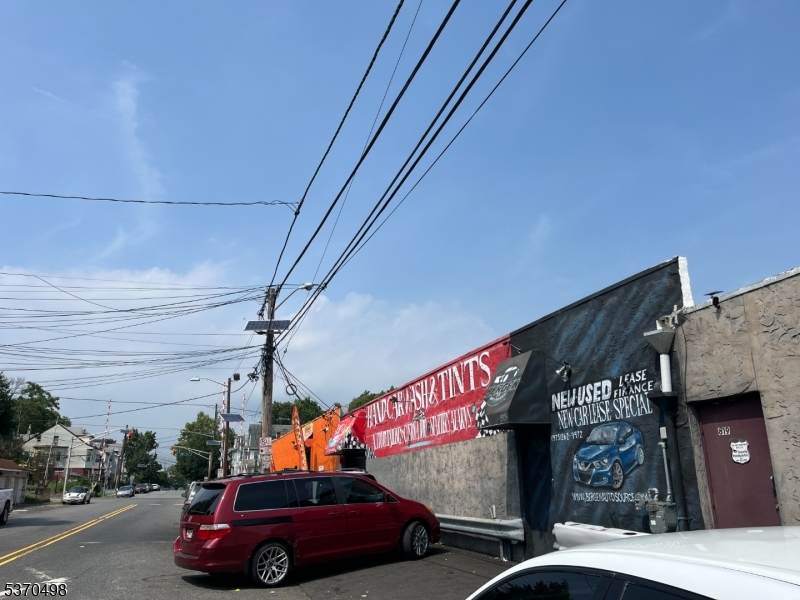 807 E 24Th St - Photo 1