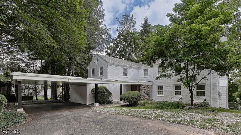 57 Winding Way - Photo 1