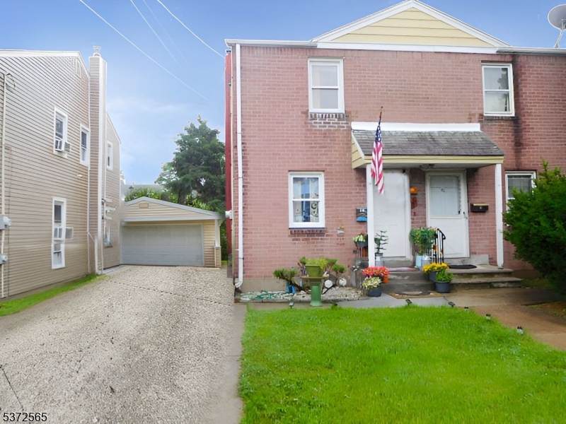 87 Merselis Ave - Photo 1