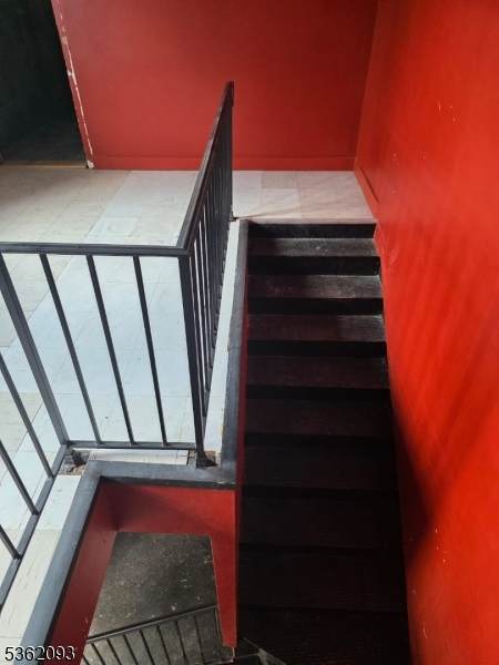 131 Brunswick St - Photo 1