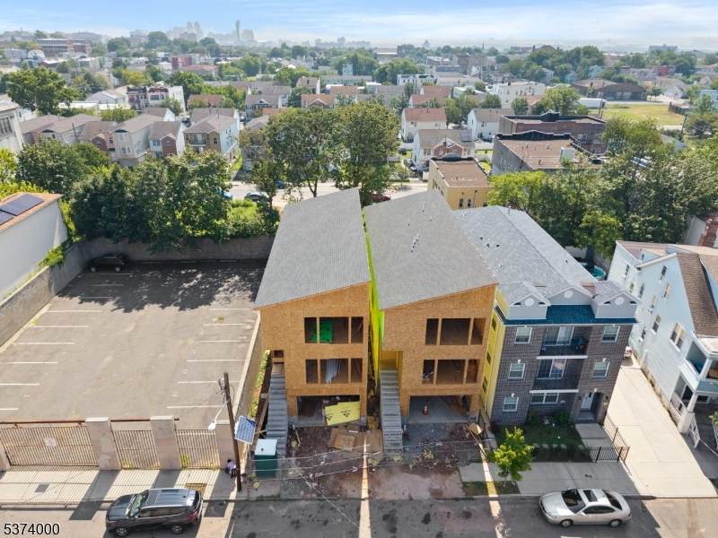 510 S 15Th St - Photo 1