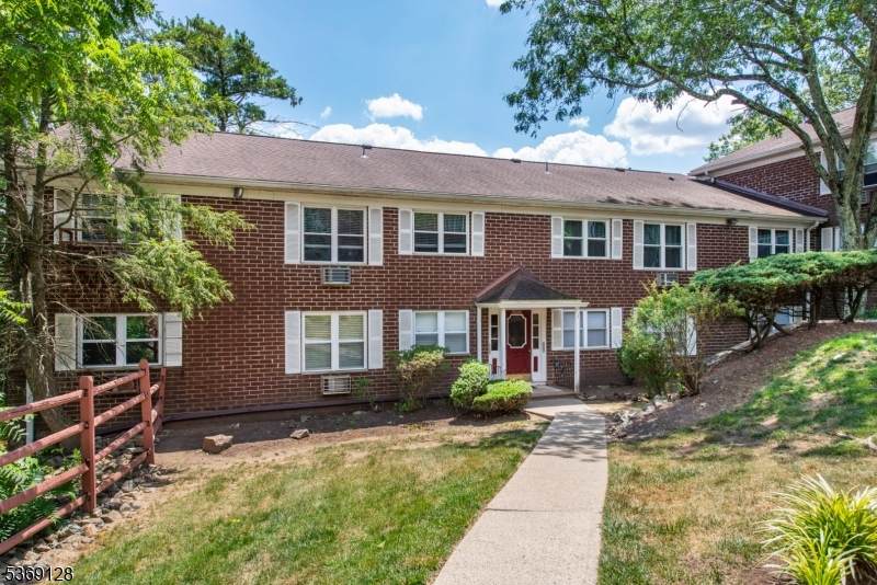 100 Pierson Miller Dr F30 - Photo 1