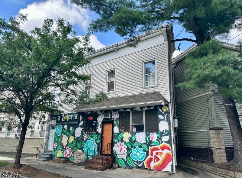 45 Parker Ave - Photo 1