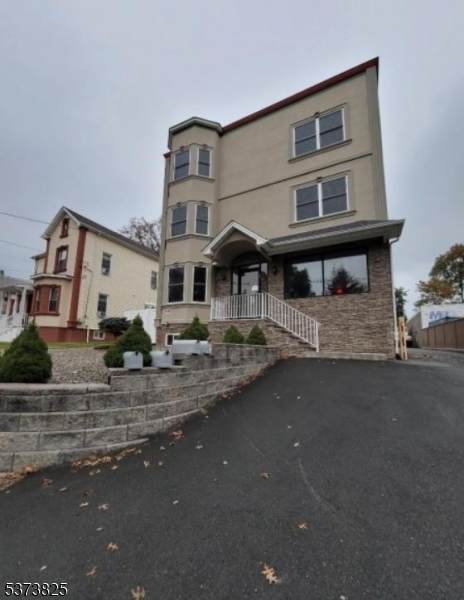 252 W 1St Ave - Photo 1