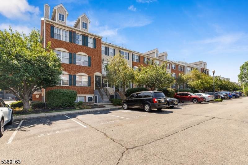 94 Callahan Ct - Photo 1