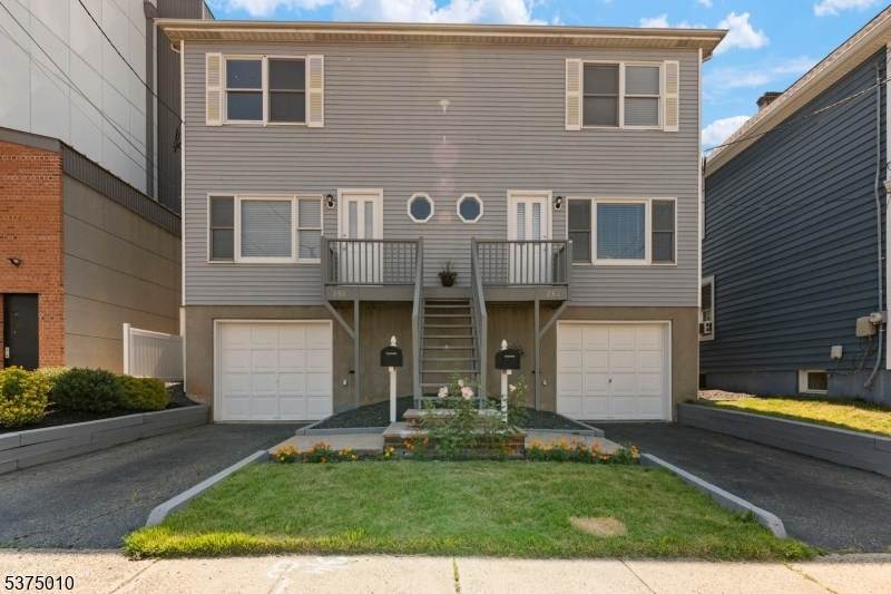 284 Silzer St - Photo 1