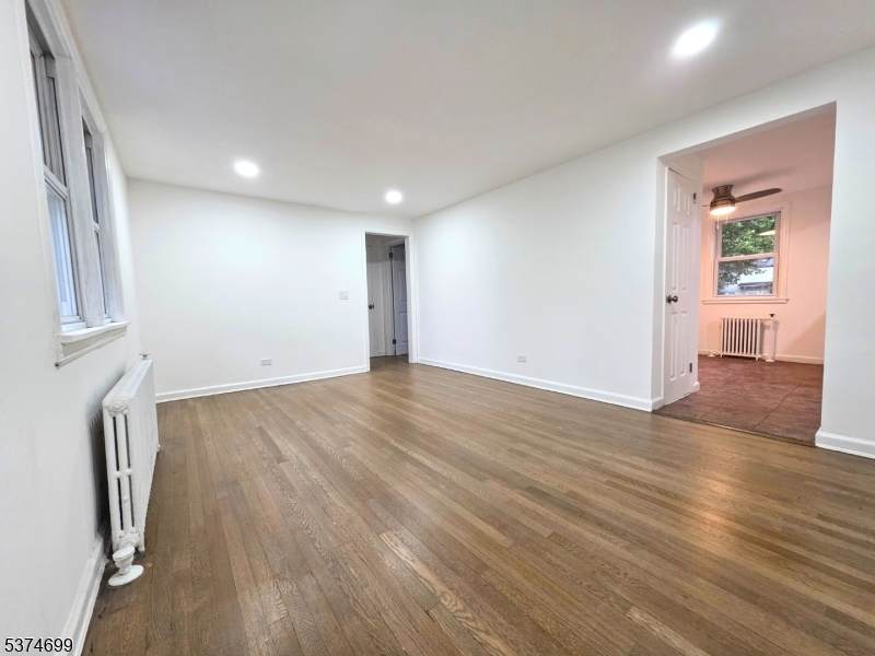 1709 Wood Ave - Photo 1