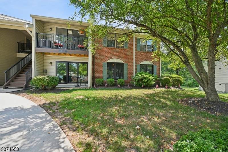 70 Baldwin Ct - Photo 1