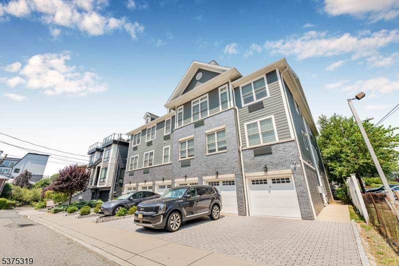 17 Cumbermeade Rd - Photo 1