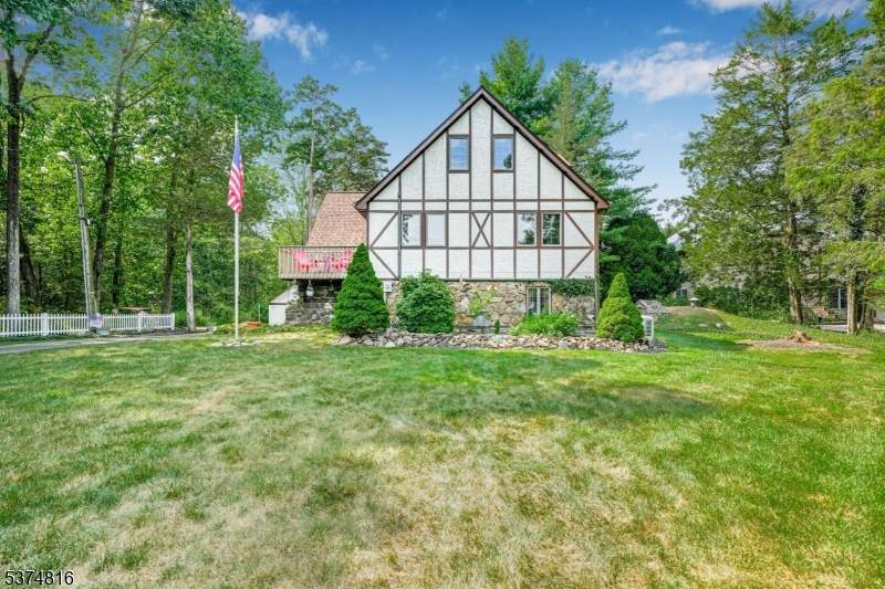 42 Upper Mountain Avenue - Photo 1