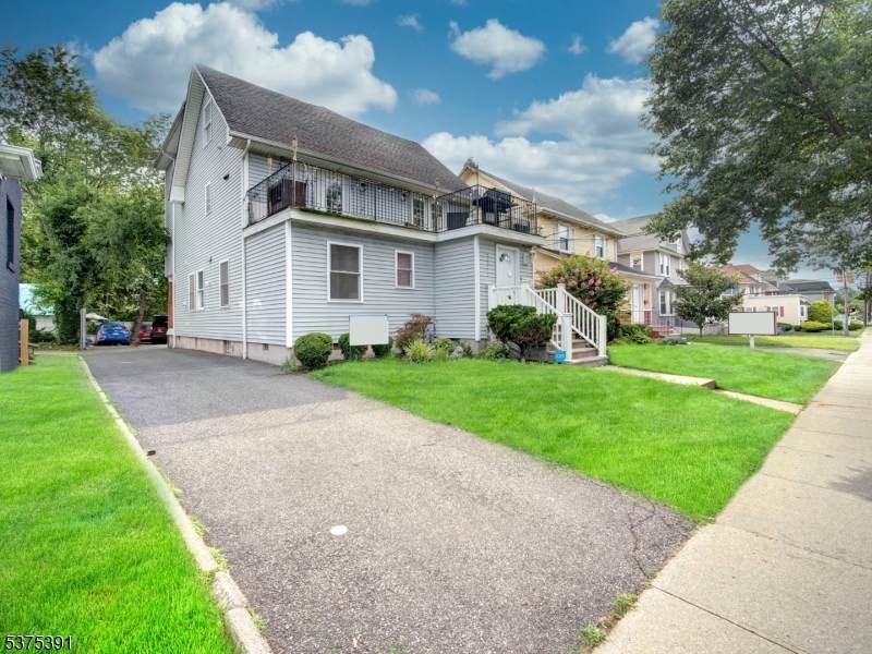 725 N Wood Ave - Photo 1