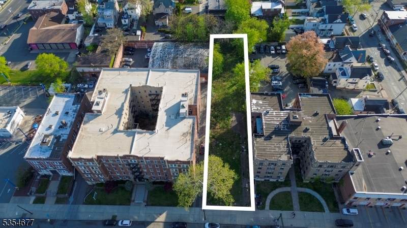 433 Central Ave - Photo 1