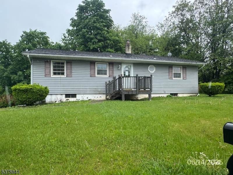 6 Van Buren Ave - Photo 1