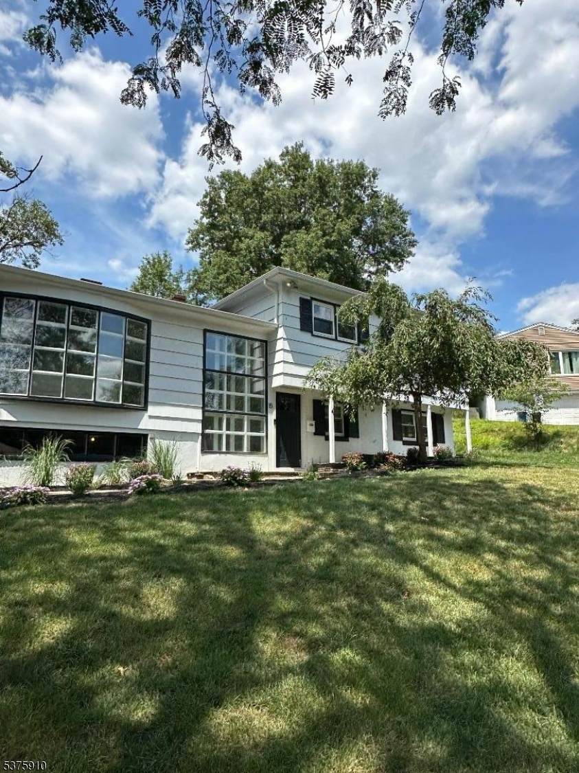 15 W Korwel Cir - Photo 1