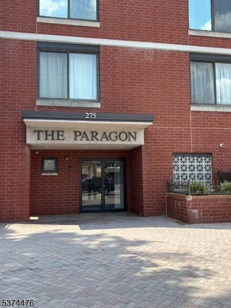 275 State St - Photo 1