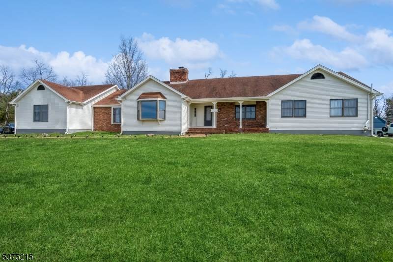 30 Claridge Ln - Photo 1