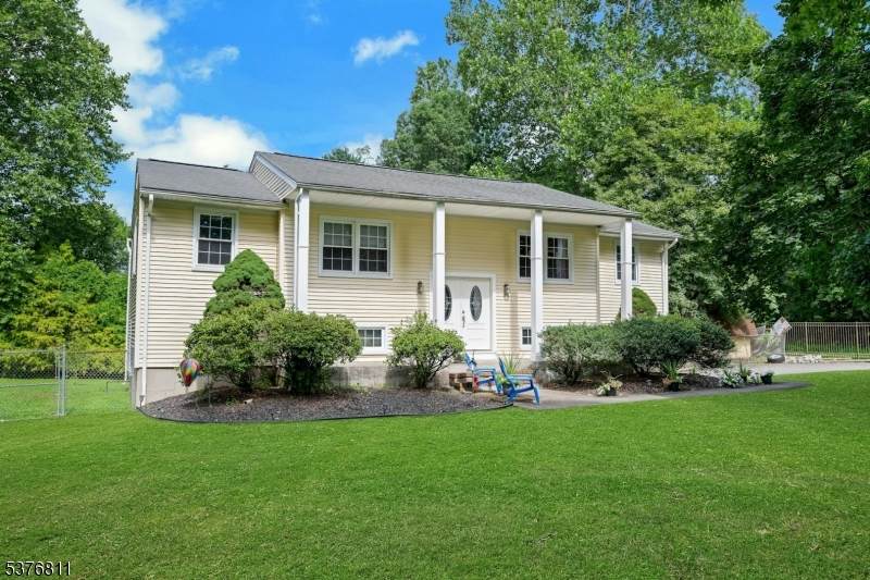 26 Meslar Rd - Photo 1