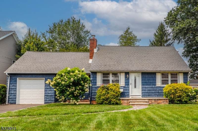 70 Lancaster Rd - Photo 1