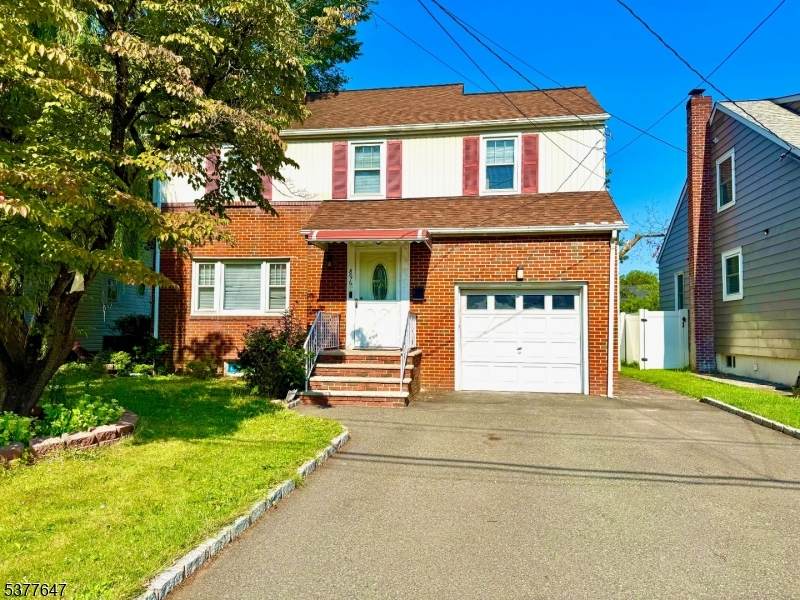 896 Caldwell Ave - Photo 1