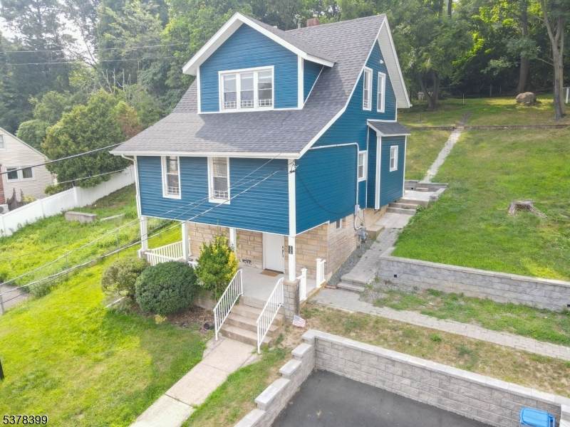 156 Barnert Ave - Photo 1