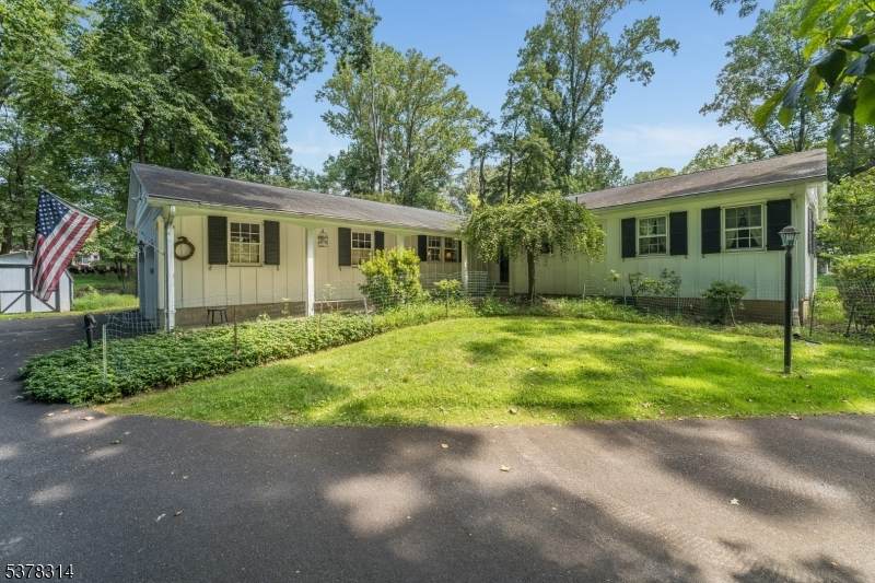 23 Valley View Dr - Photo 1