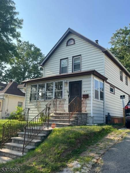 566 E Milton Ave - Photo 1