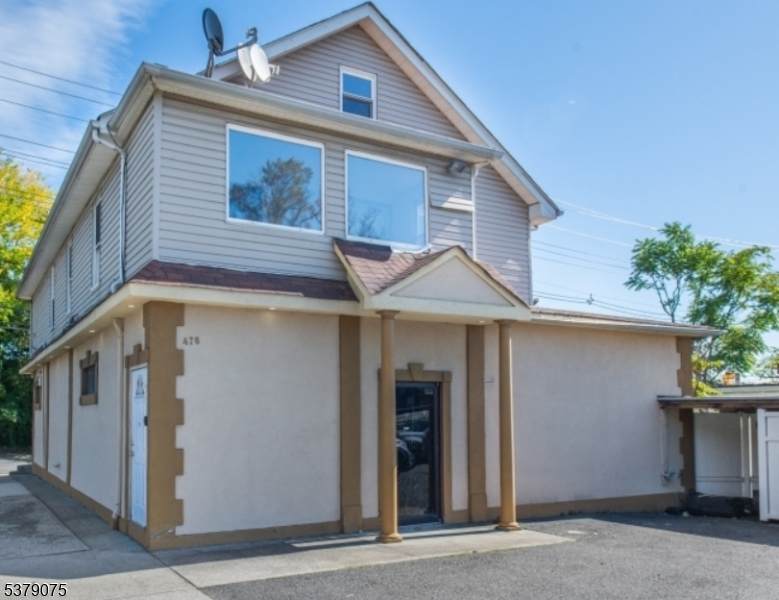 476 Bloy St - Photo 1