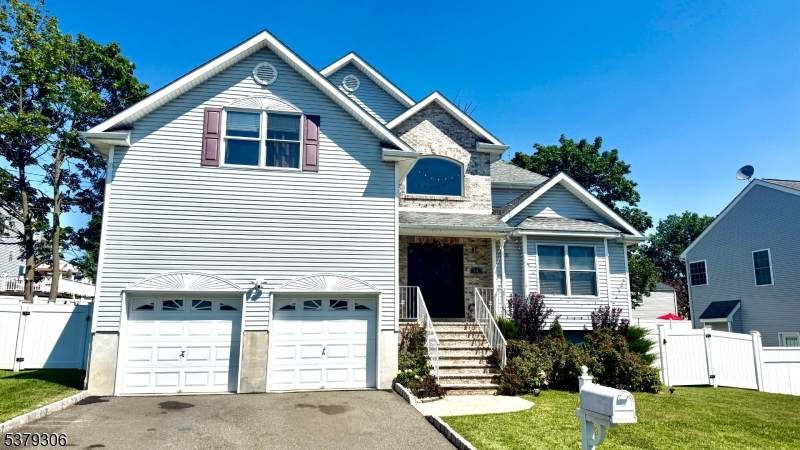 36 Fiume St - Photo 1