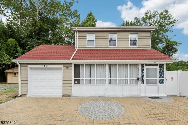 776 Mcbride Ave - Photo 1