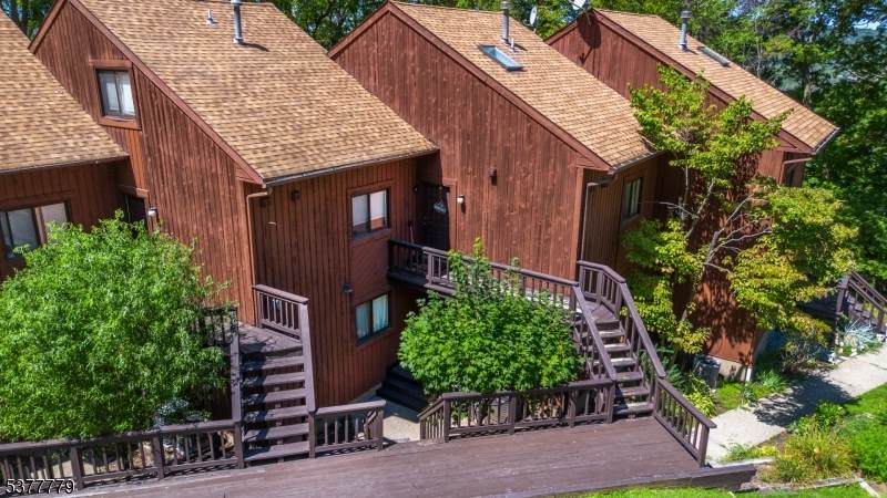 2 Davos Dr - Photo 1