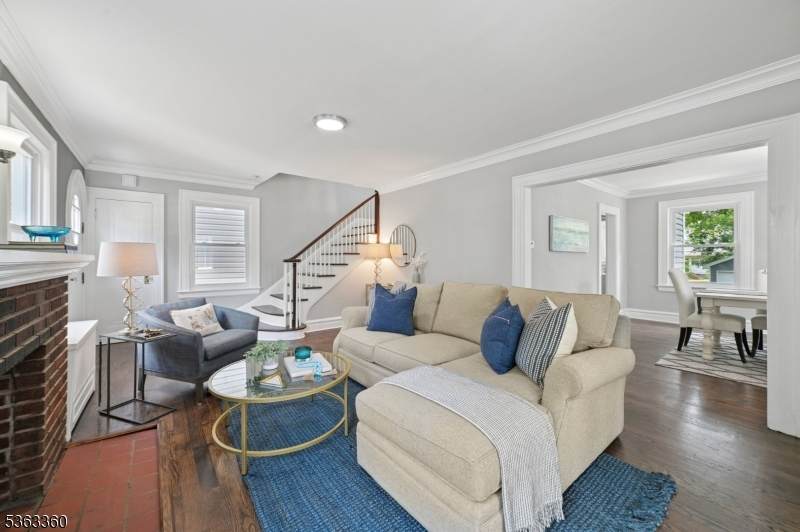 733 Mosswood Ave - Photo 1