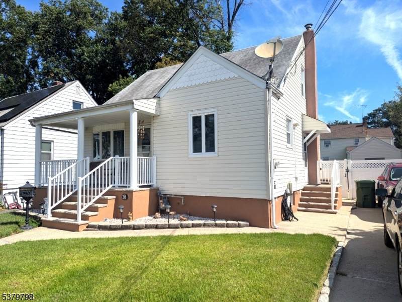 38 Pallant Ave - Photo 1