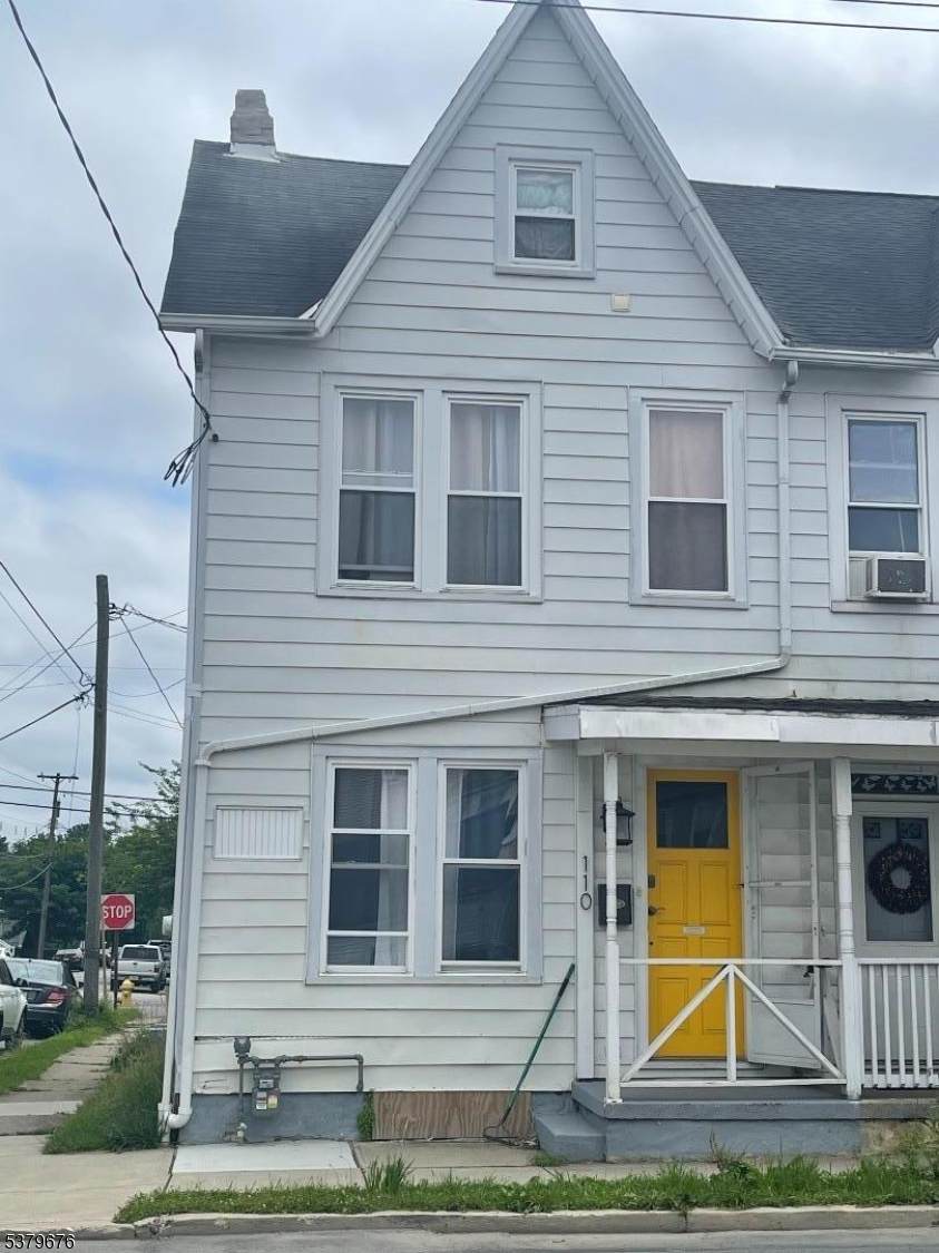110 Heckman St - Photo 1