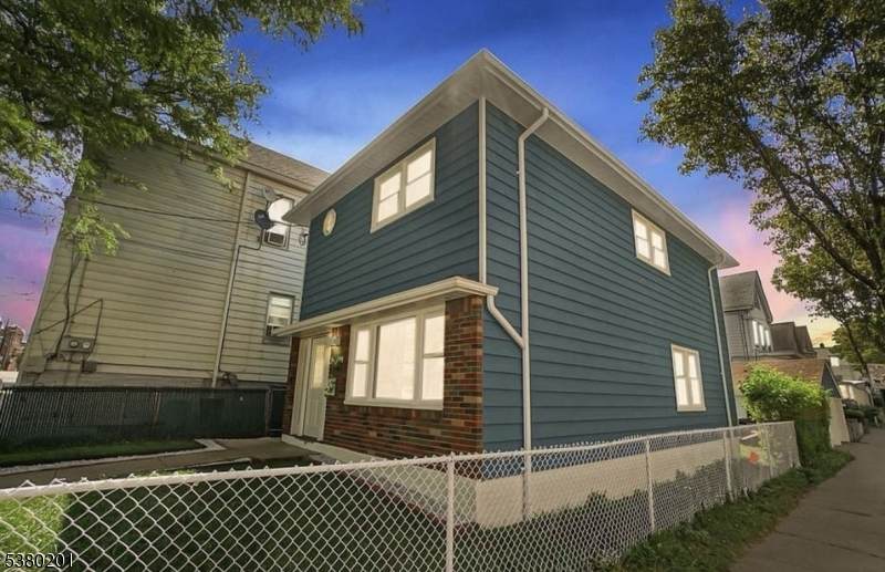 243 Ackerman Ave - Photo 1