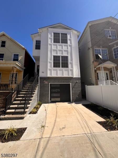 90 Seaview Avenue - Photo 1