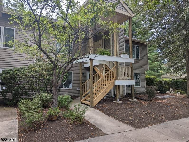 63 Augusta Dr - Photo 1