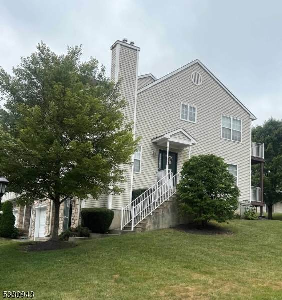 56 Congressional Blvd - Photo 1