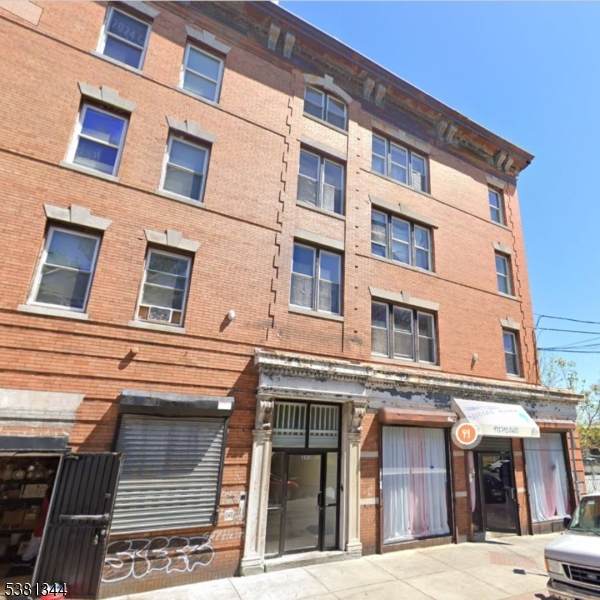 250 South Orange Ave - Photo 1