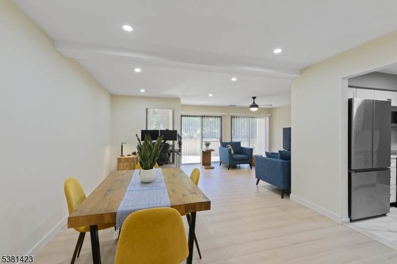 105 River Rd - Photo 1