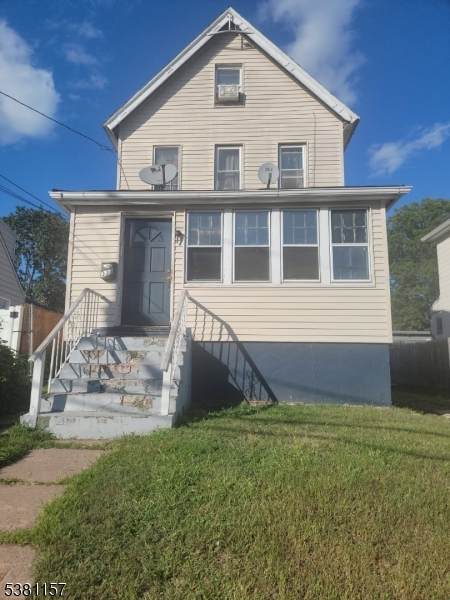 333 Mcdowell St - Photo 1